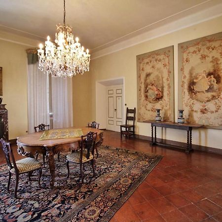 Castello Di Sovicille - Residenza D'Epoca Bed & Breakfast Exterior photo