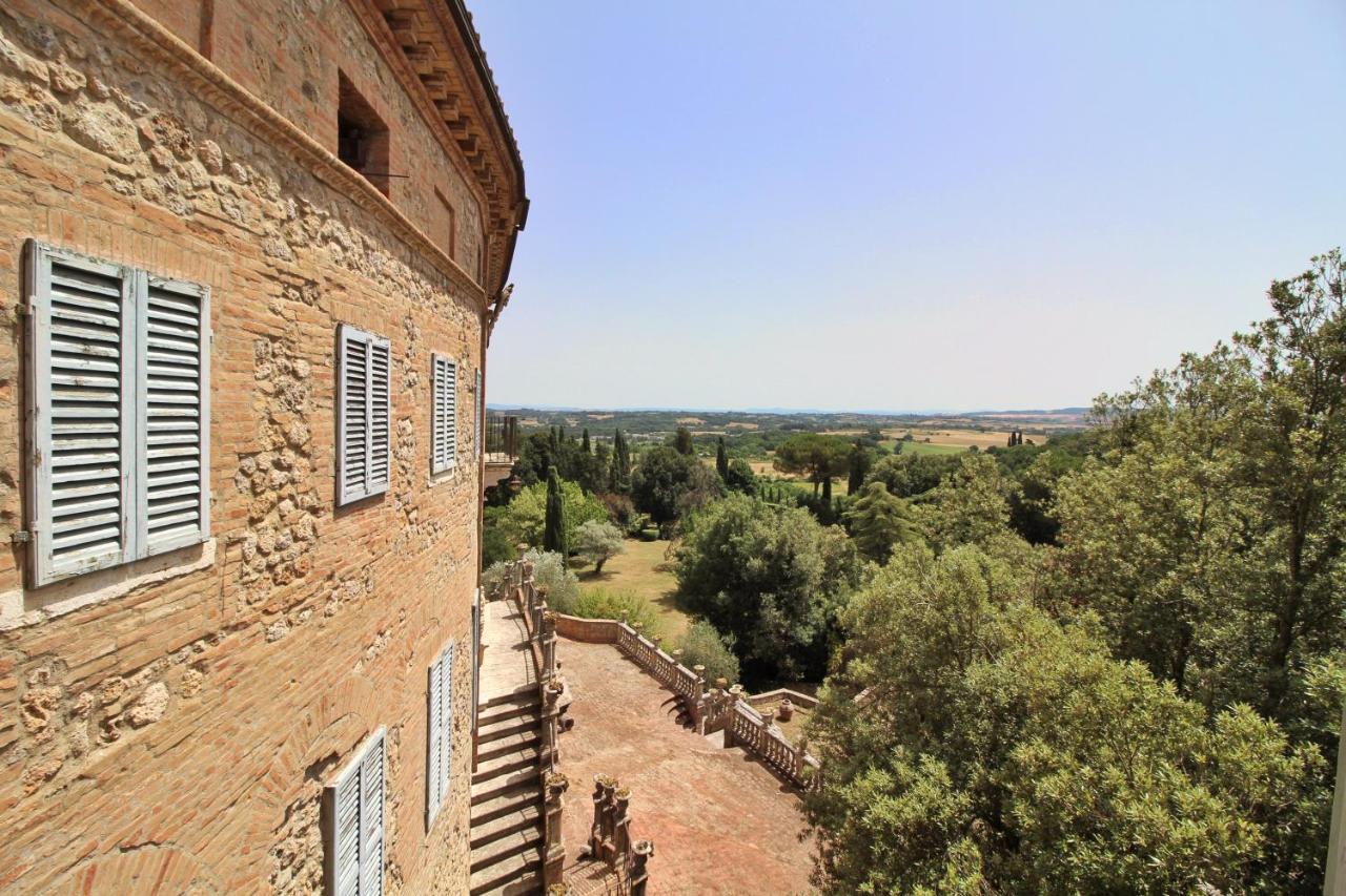 Castello Di Sovicille - Residenza D'Epoca Bed & Breakfast Exterior photo