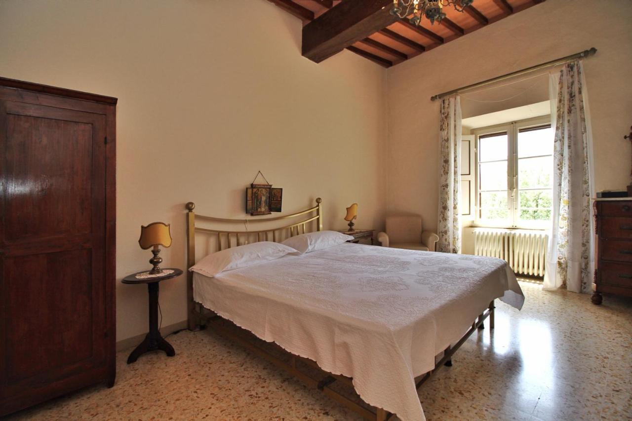 Castello Di Sovicille - Residenza D'Epoca Bed & Breakfast Exterior photo